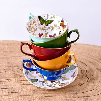 Europene de Lux Lumina Ceașcă de Cafea de după-Amiază engleză Cupa Bone China Fluture de Aur Marginea Set de Ceai din Ceramica Negru Cești de Ceai și Farfurioare